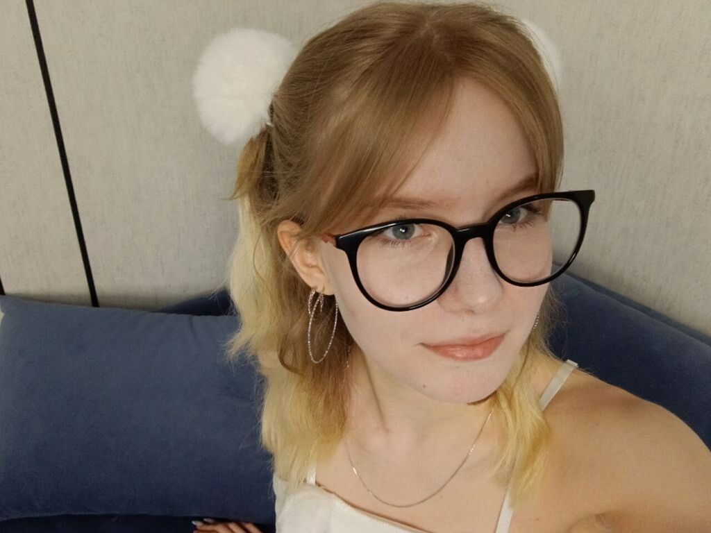 Elletteeckersley's profile - Image n°0