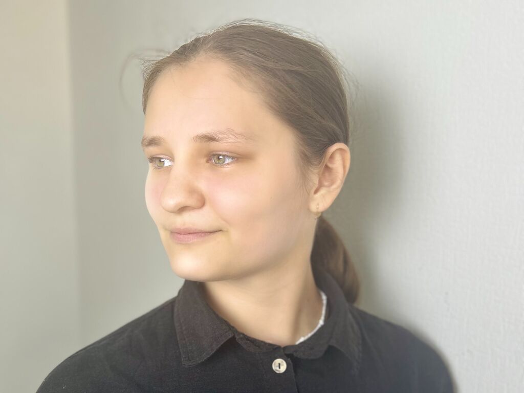 Ellettehandford's profile - Image n°0