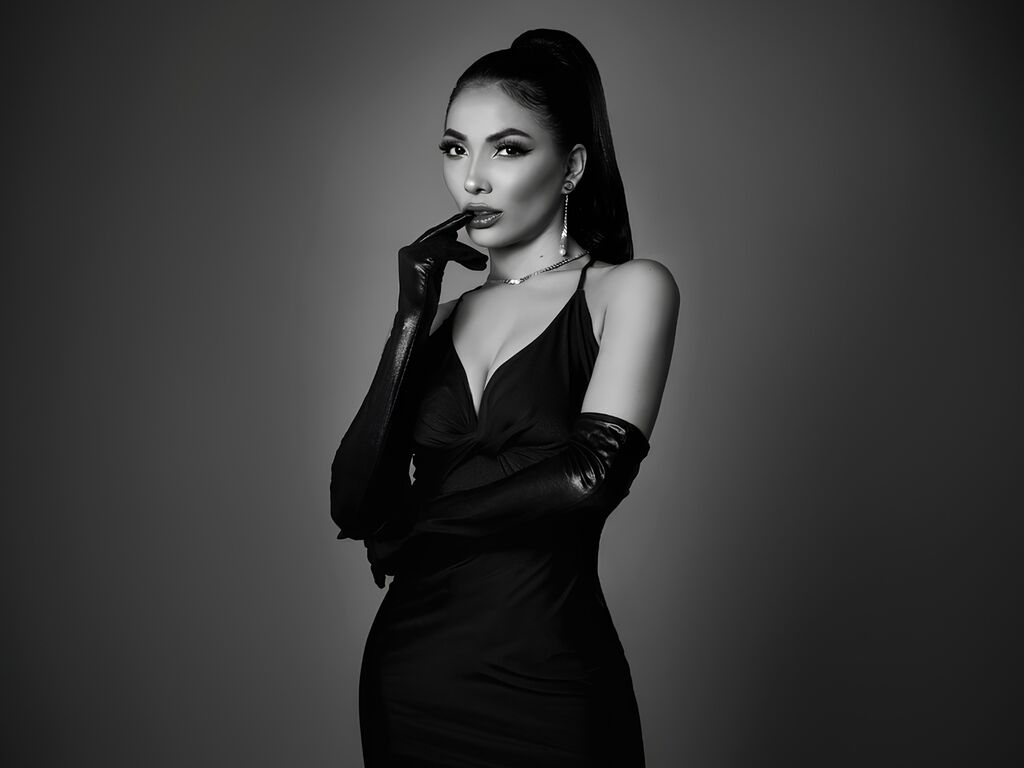 Elliarussell's profile - Image n°3
