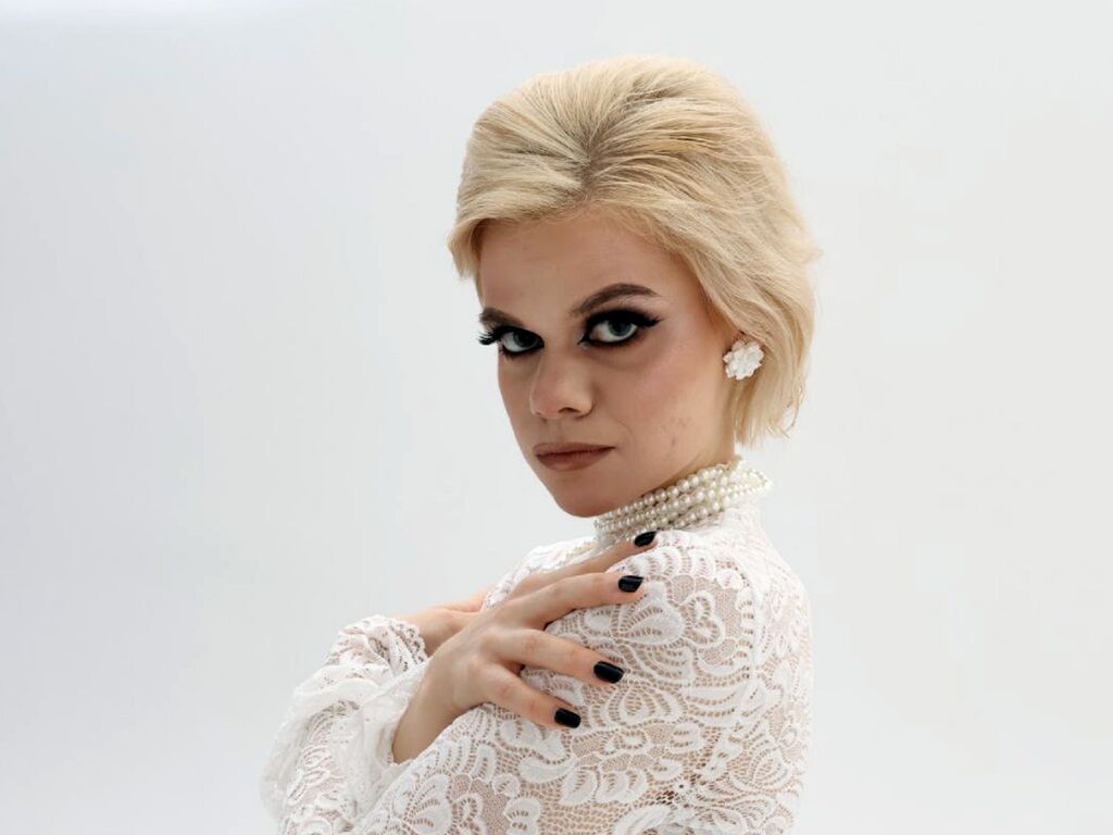Ellieeyler's profile - Image n°1