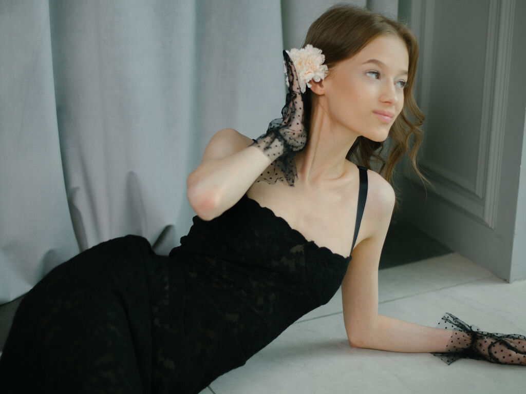 Ellielevys's profile - Image n°0
