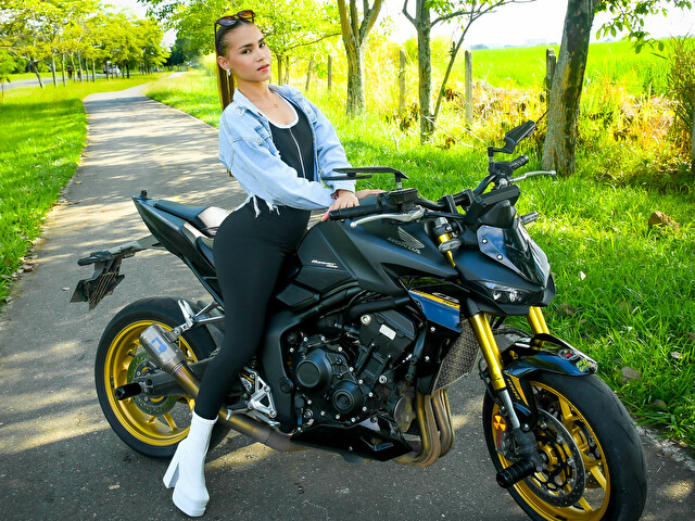 Ellieviolet's profiel - Afbeelding n°11