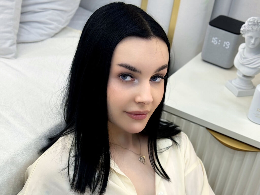 Ellieyen's profile - Image n°1