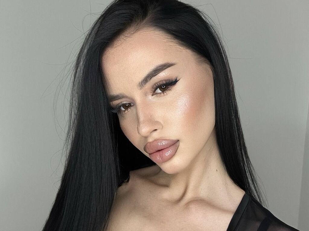 Ellinlovely's profile - Image n°0