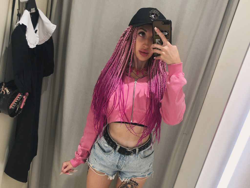 Ellisonli's profile - Image n°1