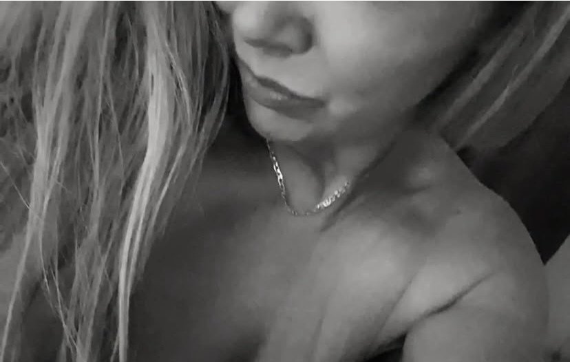 Elly49's profile - Image n°1