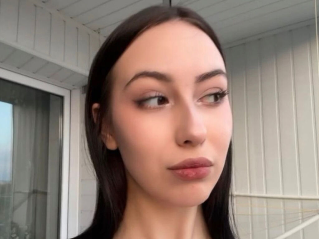 Ellymcdaniel's profile - Image n°1