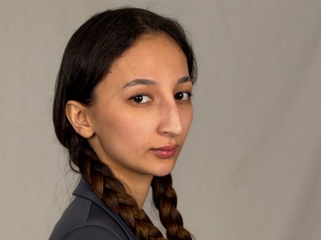 Profil de Elmiraeasom - Photo n°0