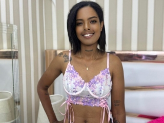 Sexo por webcam con Eloisemillers