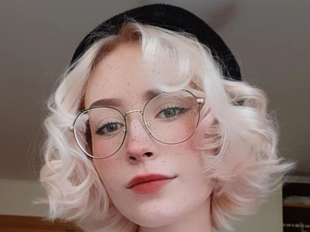 Elswythbody's profile - Image n°0