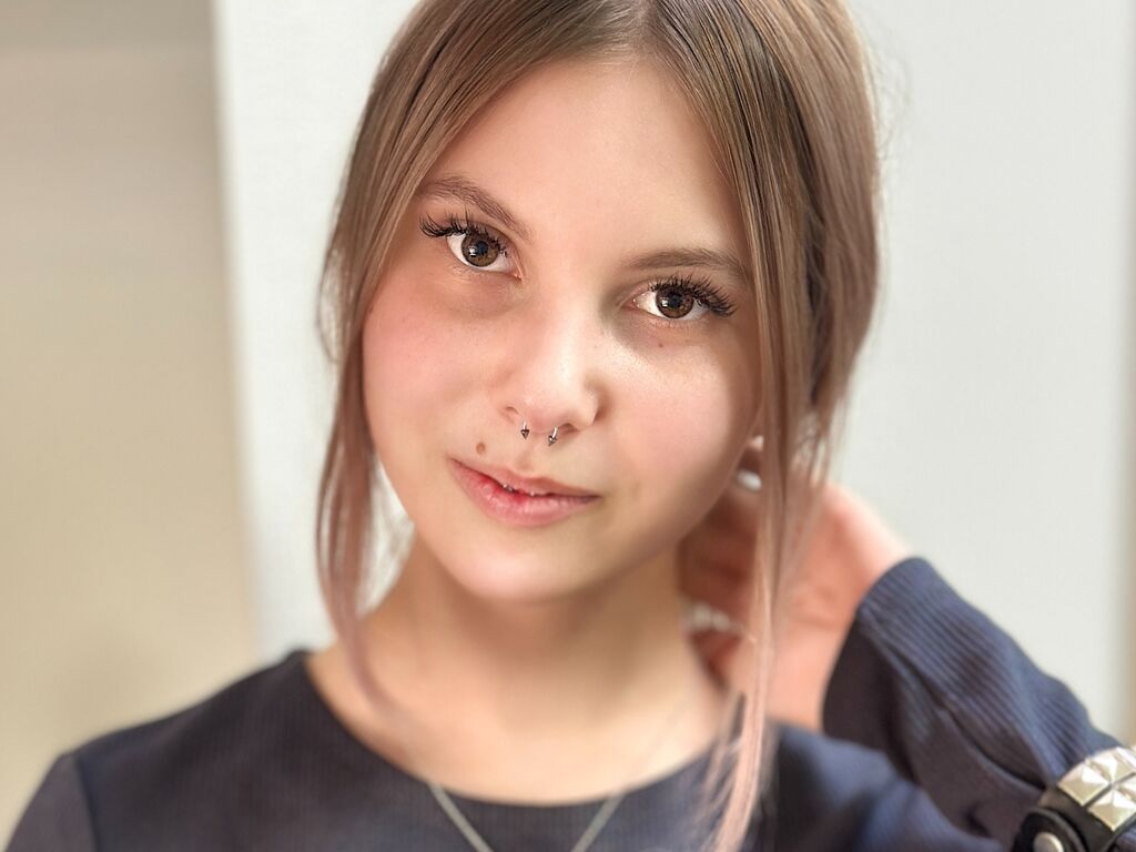 Elviagreenhouse's profile - Image n°0