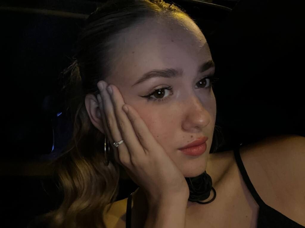 Elviahavins's profile - Image n°0