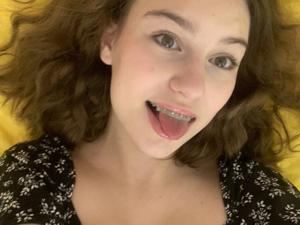 Elvinaharrie's profile - Image n°0