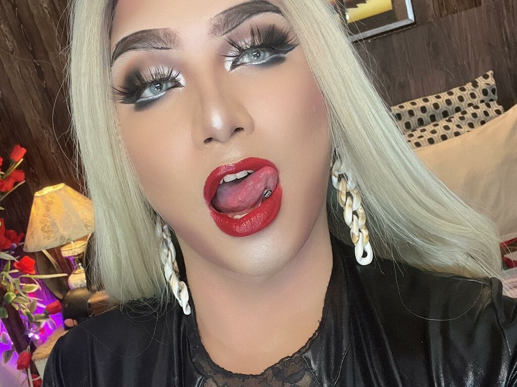 ElviraHankenson's profile - Image n°0