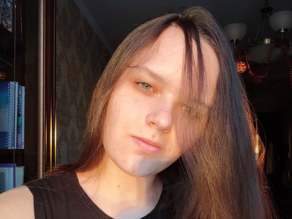 Elwineadderly's profile - Image n°0