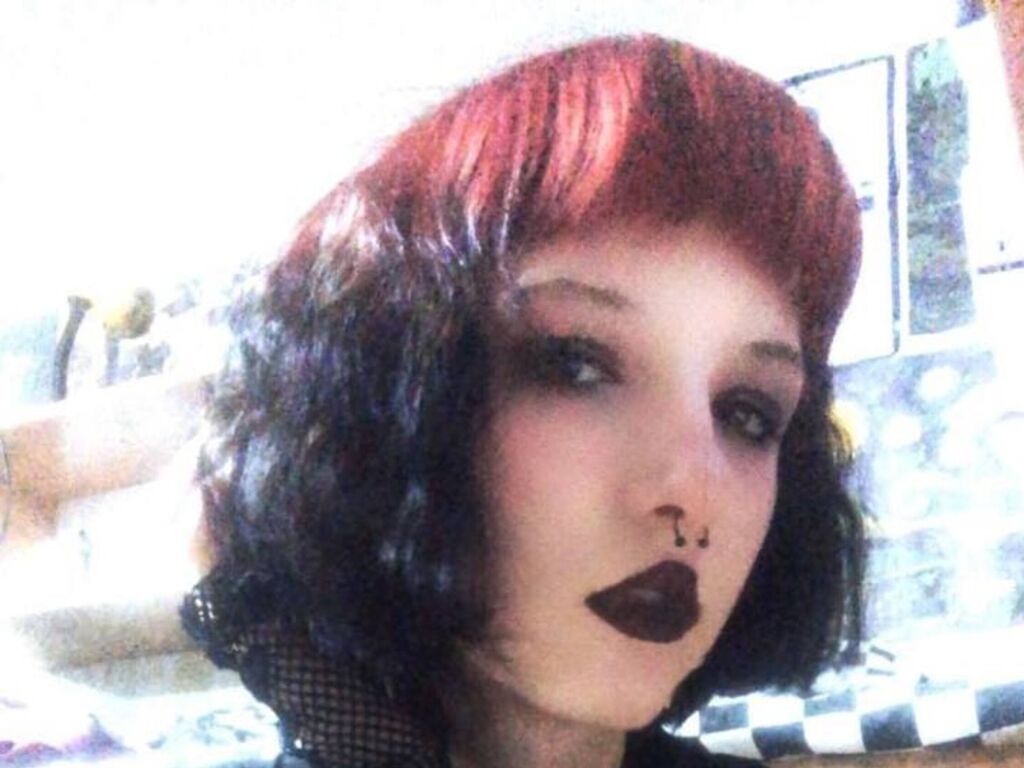 Elwinehammond's profile - Image n°0