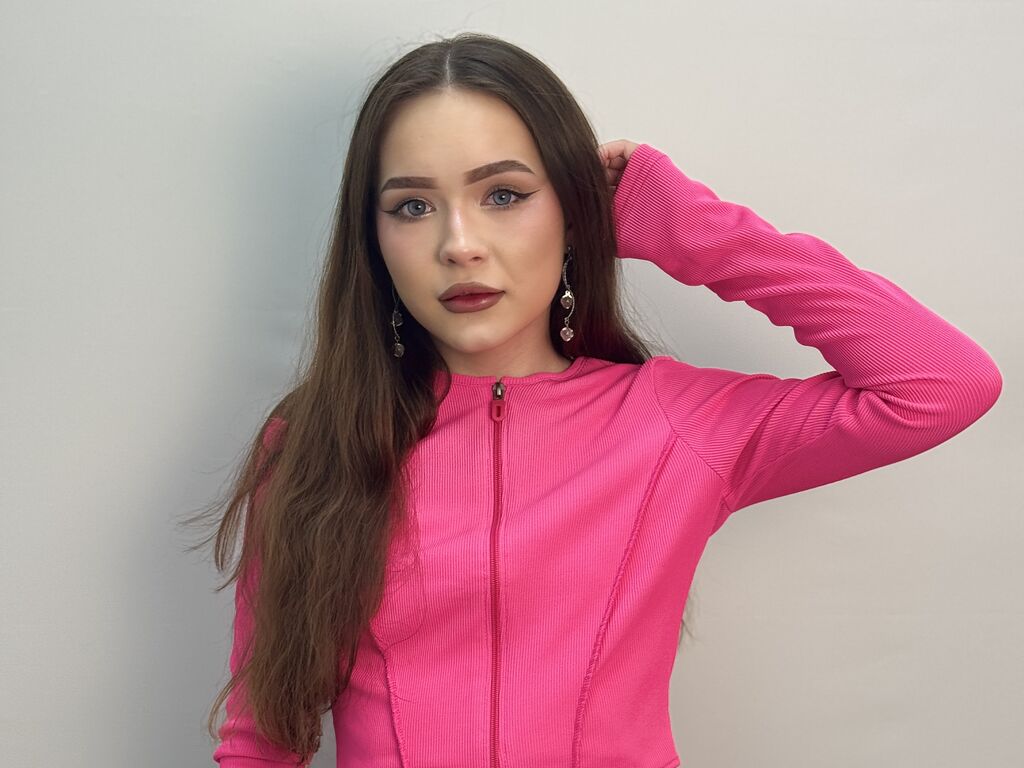 Elwinehanks's profile - Image n°0