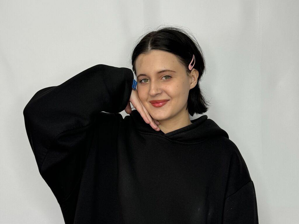 Elwinehearing's profile - Image n°0