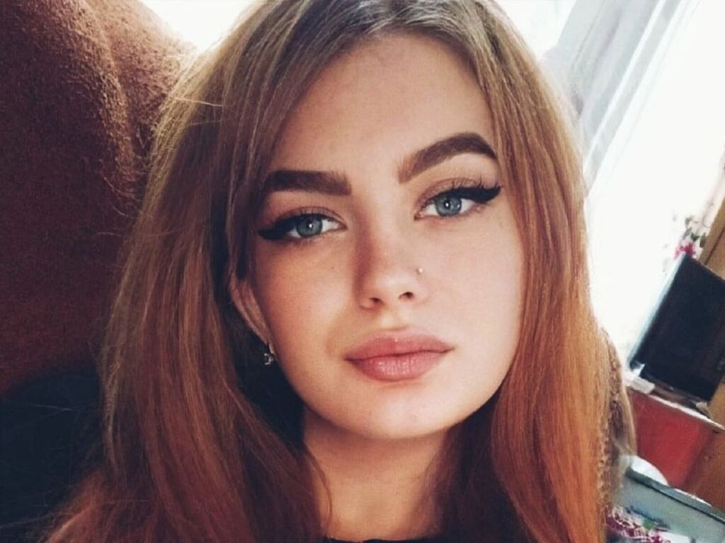 Elwynacornfield's profile - Image n°0