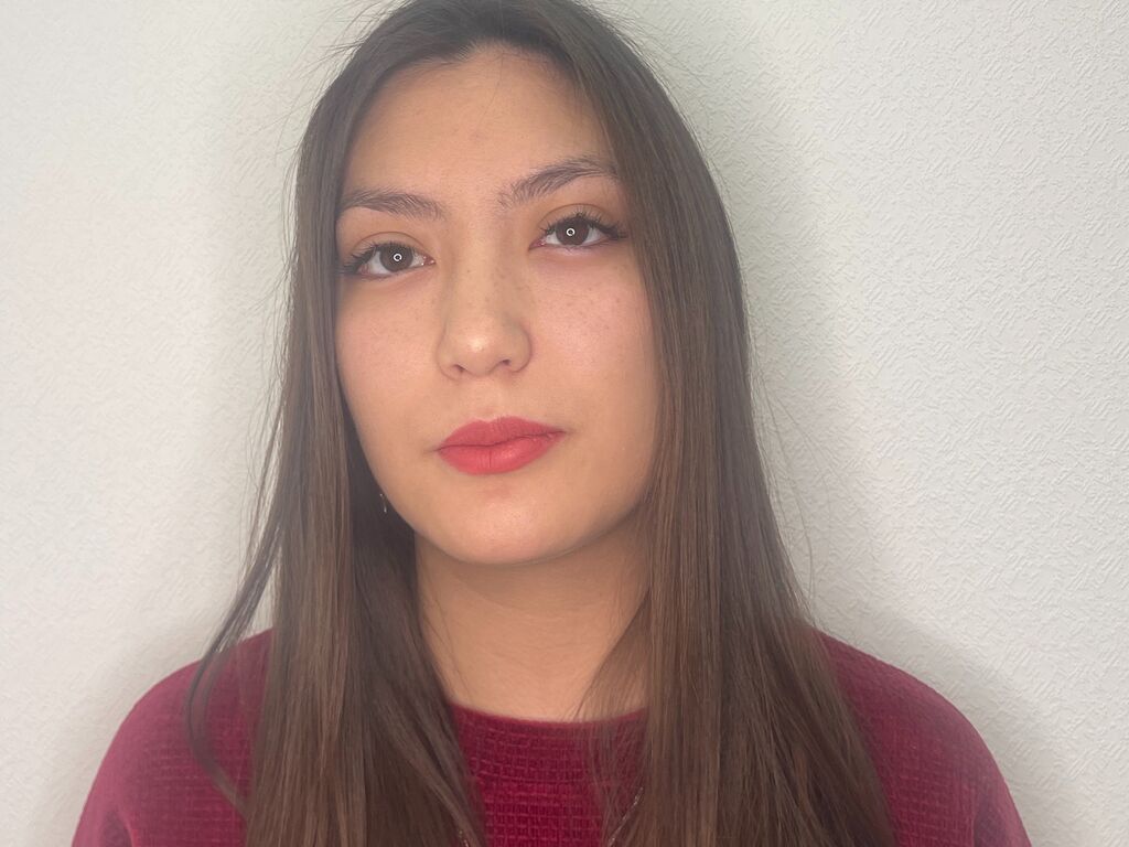 Elwynaemberton's profile - Image n°0