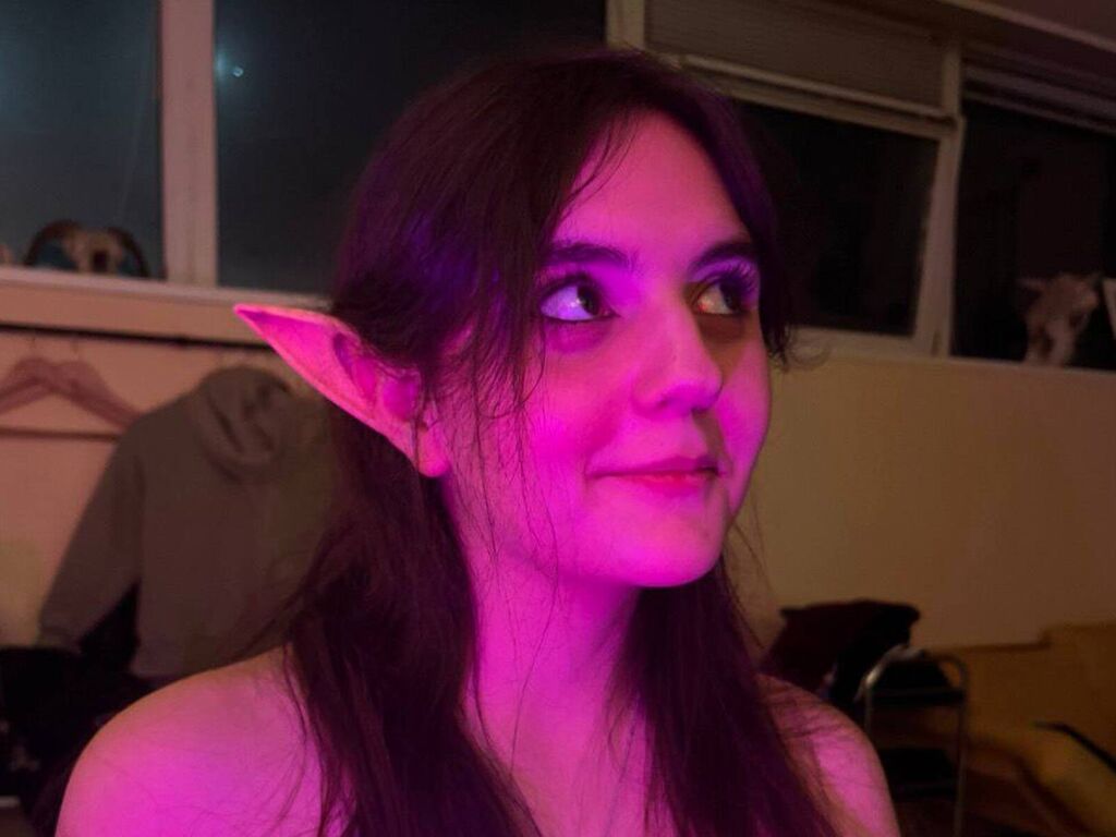 Elwynagingell's profile - Image n°1