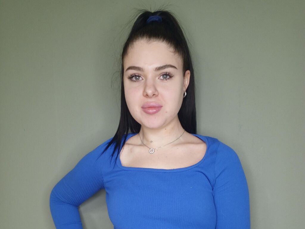 Elwynagrundy's profile - Image n°0