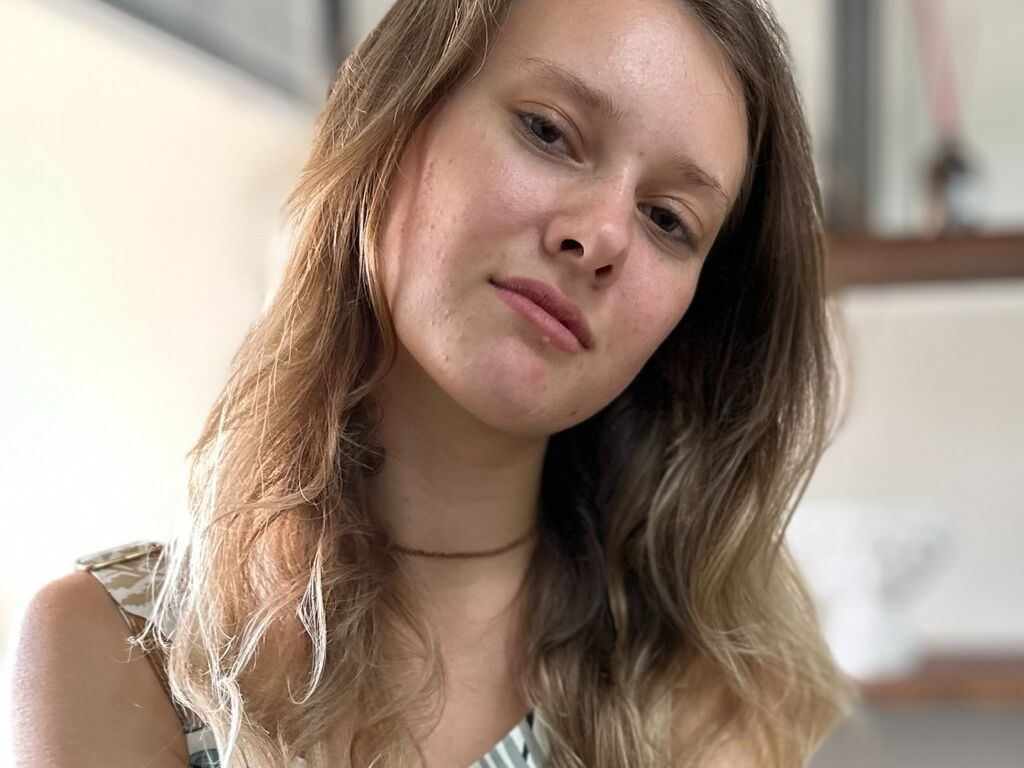 Elwynahedley's profile - Image n°0
