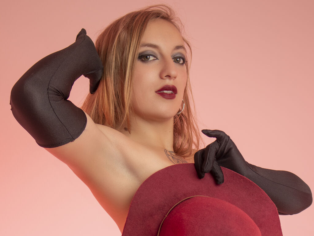 Emasantorini's profile - Image n°0