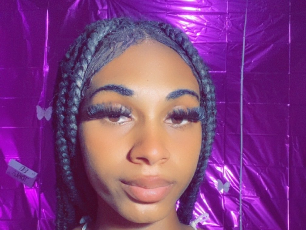 Perfil con Ember_Victoria - Imagen  n°0