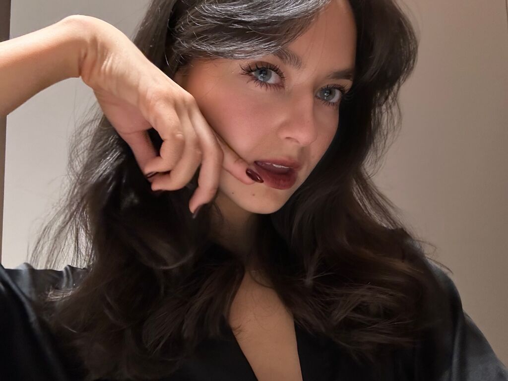 Emelybeynar's profile - Image n°1