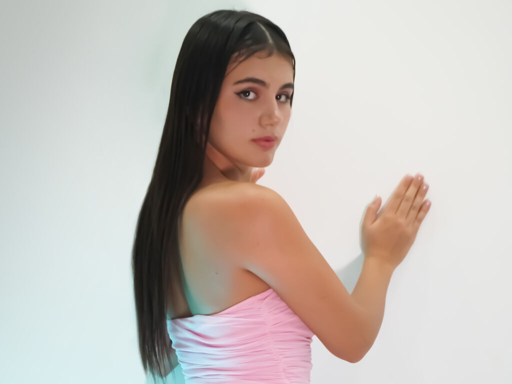 Emelyblake's profile - Image n°3