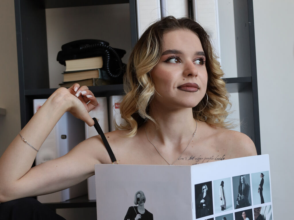 Emelyhoward's Profil - Bild n°1