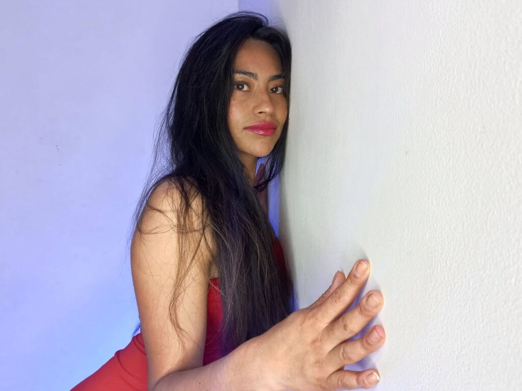 Emelymitchel's profile - Image n°0