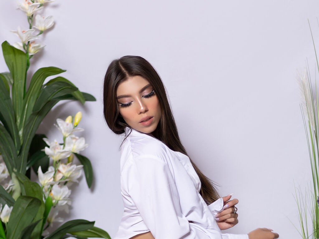Emelyowen's profile - Image n°1