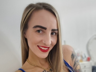 Webcam sex met Emeraldstorm