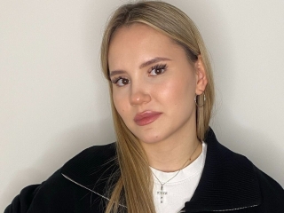 Sexo por webcam con Emeritaparra