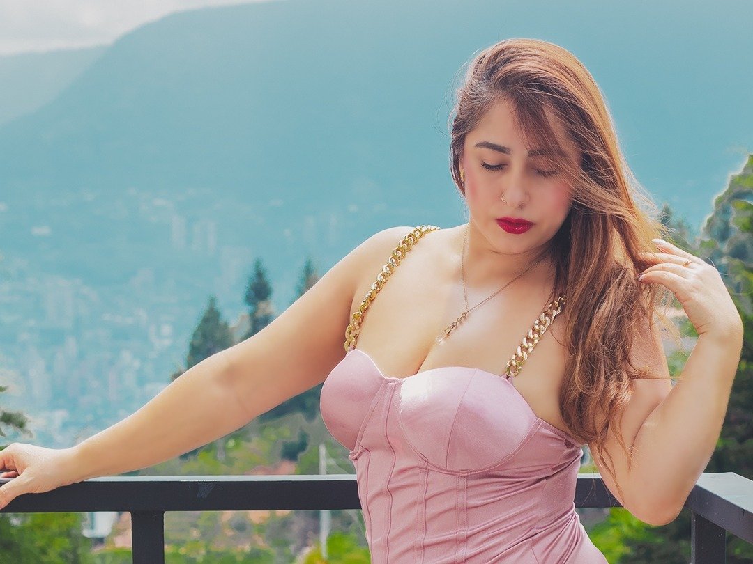 Perfil con Emili_Hott - Imagen  n°0