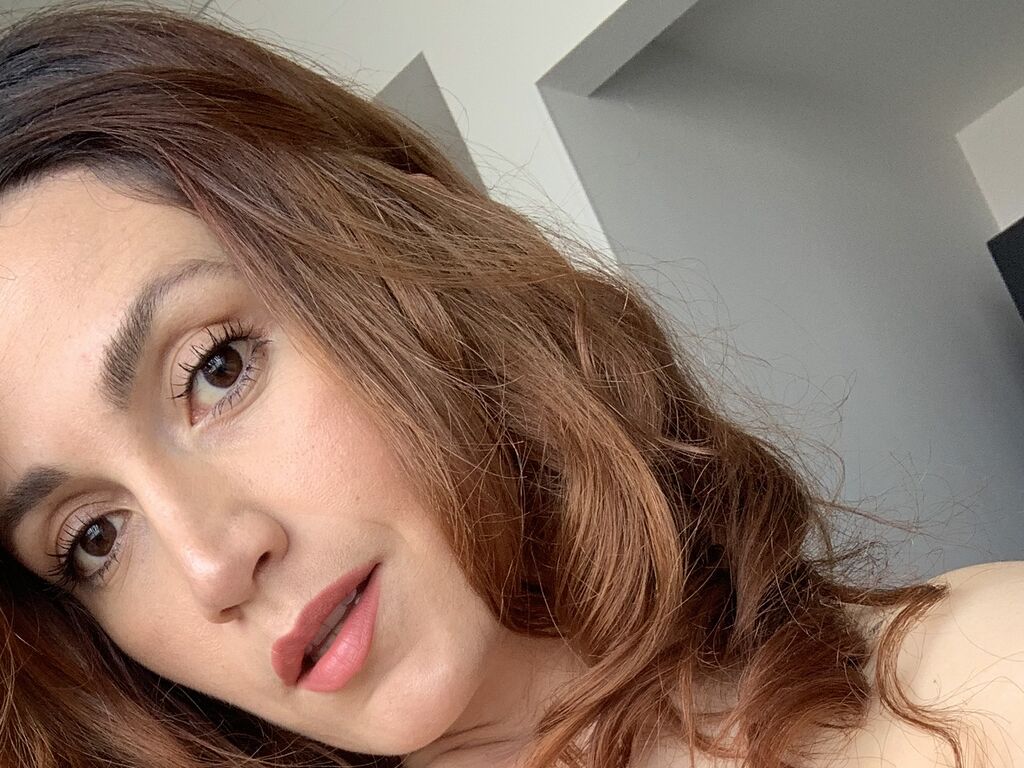 Emiliamendoza's profile - Image n°2