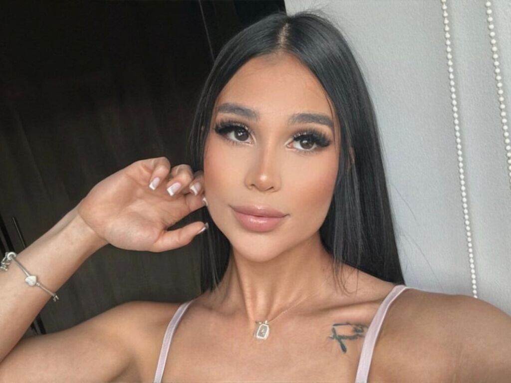 Emilianarosse's profile - Image n°1