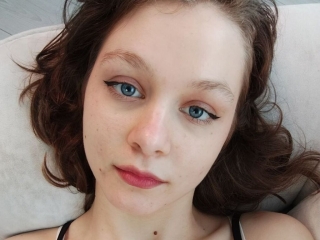 Emiliepeach