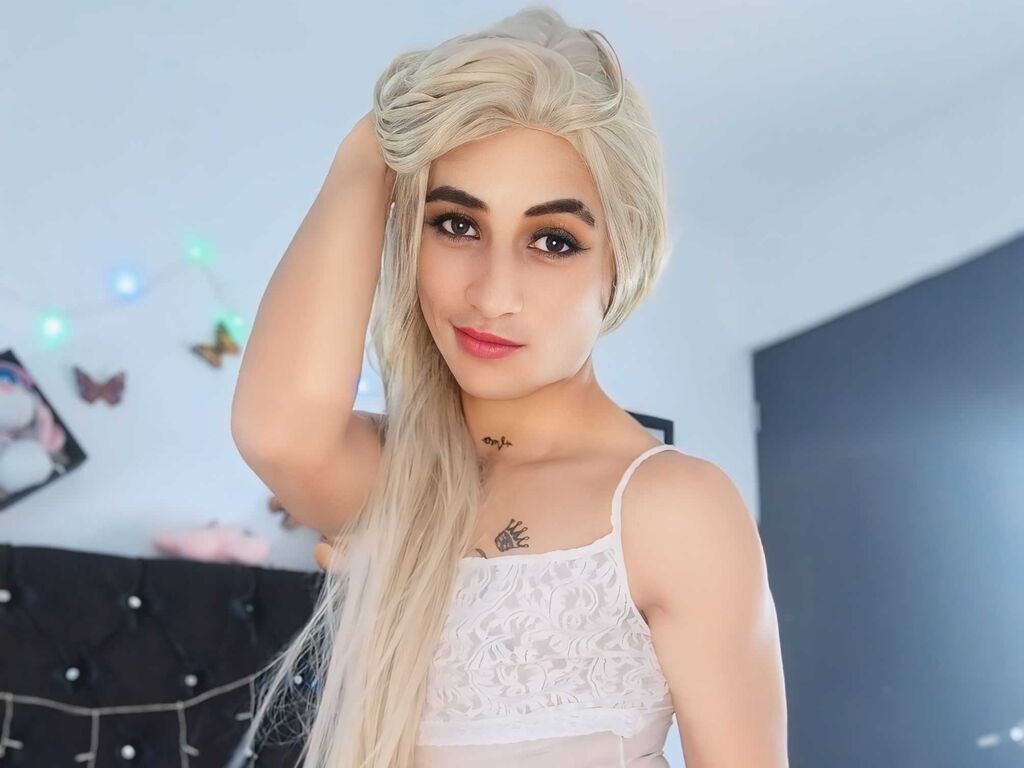 Emiliewhine's profile - Image n°0