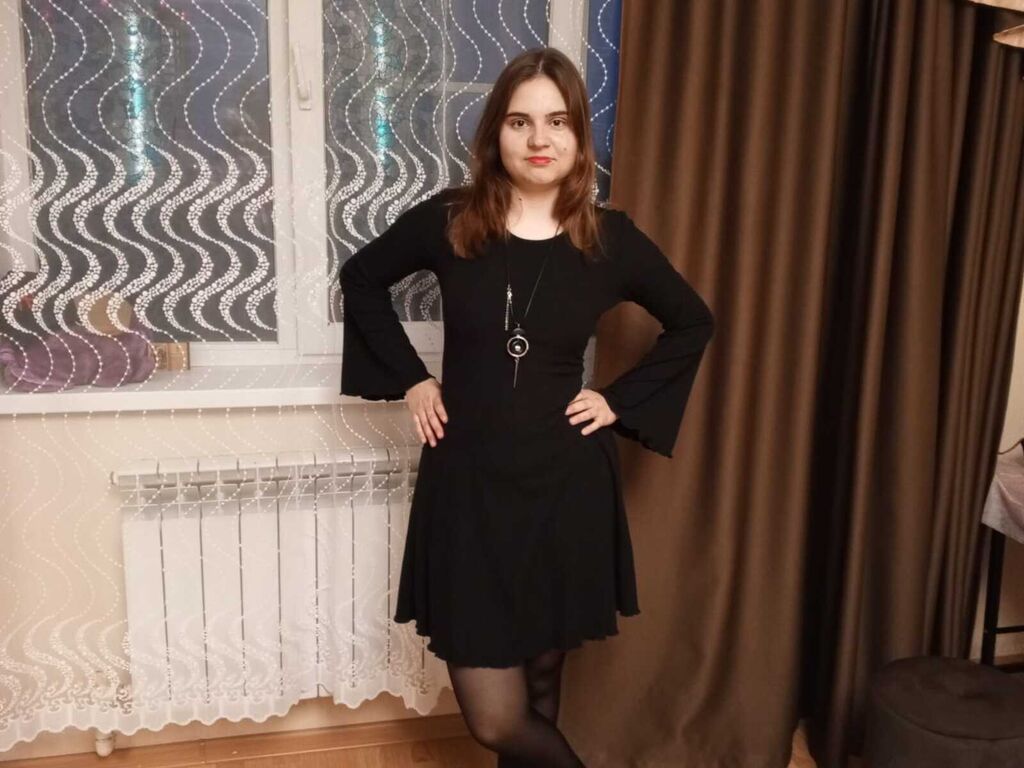 Emilihopkins's profile - Image n°0