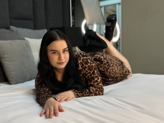 Sexo por webcam con Emilivilson