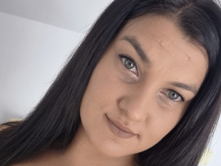 Webcam sex con Emiliyxo