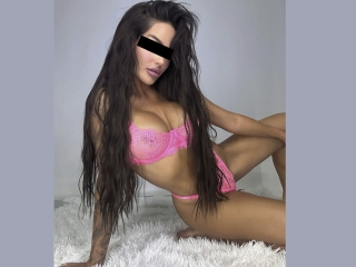 Sexo por webcam con Emillyflirt