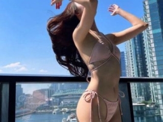 Sexo por webcam con Emilybae