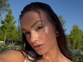 Webcam sex con Emilycartrer