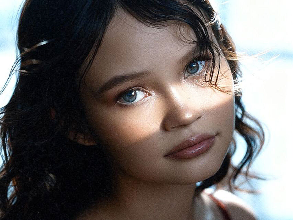 Emilychavez's profile - Image n°1