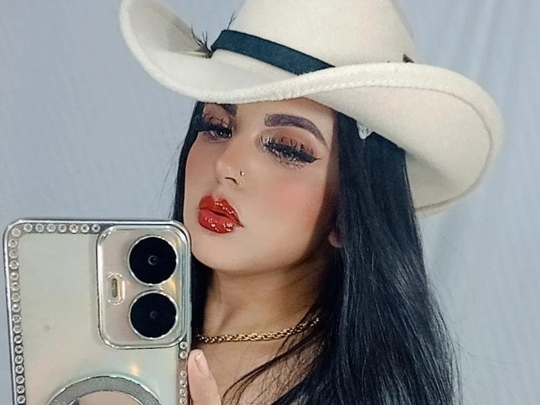 Emilyconoor's profile - Image n°0