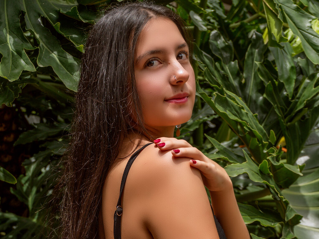 Emilycoral's profile - Image n°1